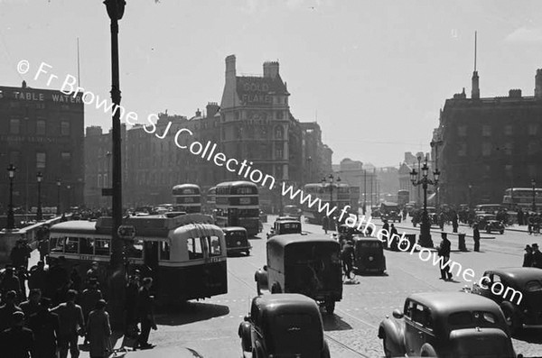 TRAFFIC ON O'CONNELL BRIDGE